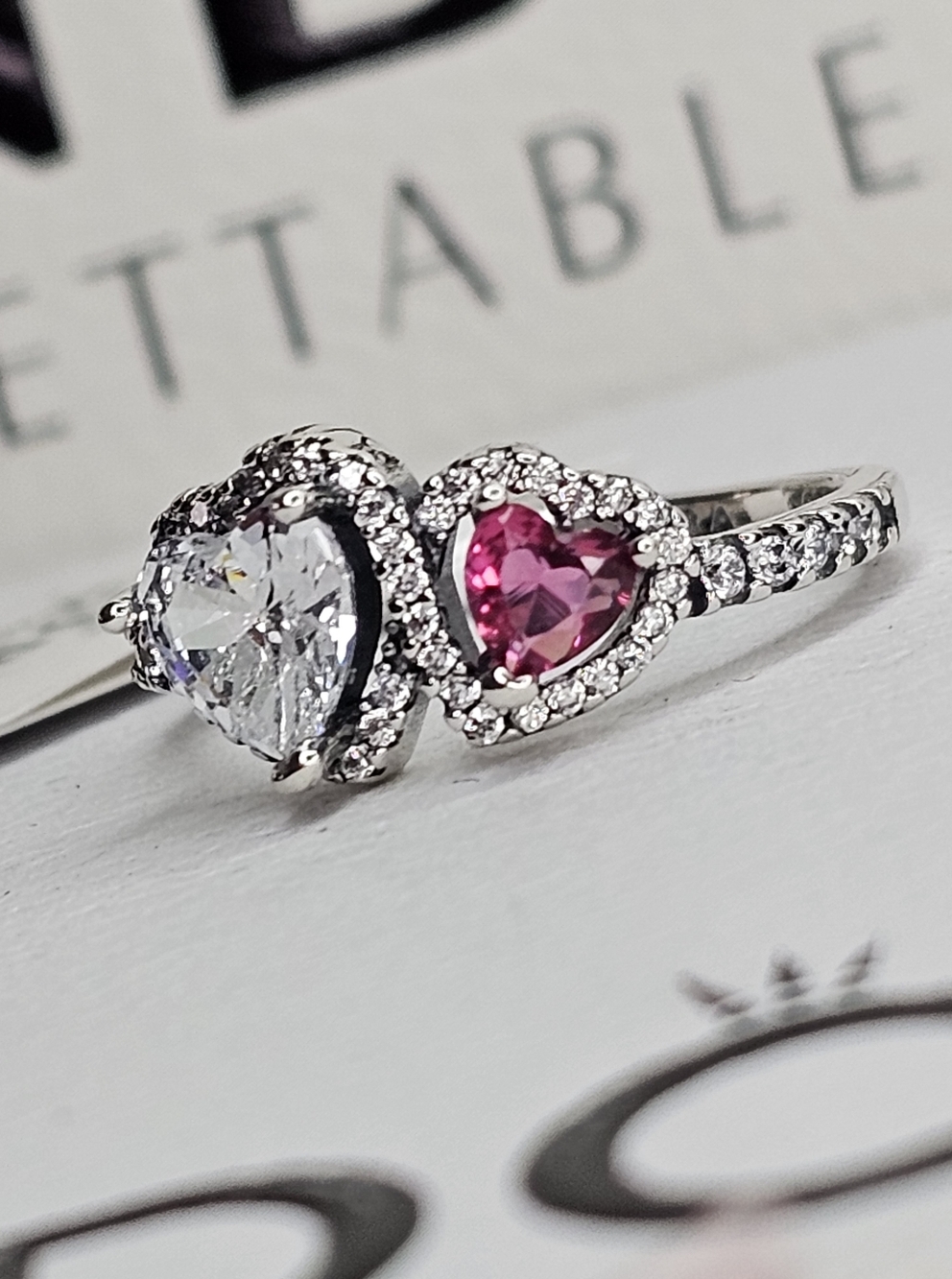 Pandora Halo Hearts RingSterling silver